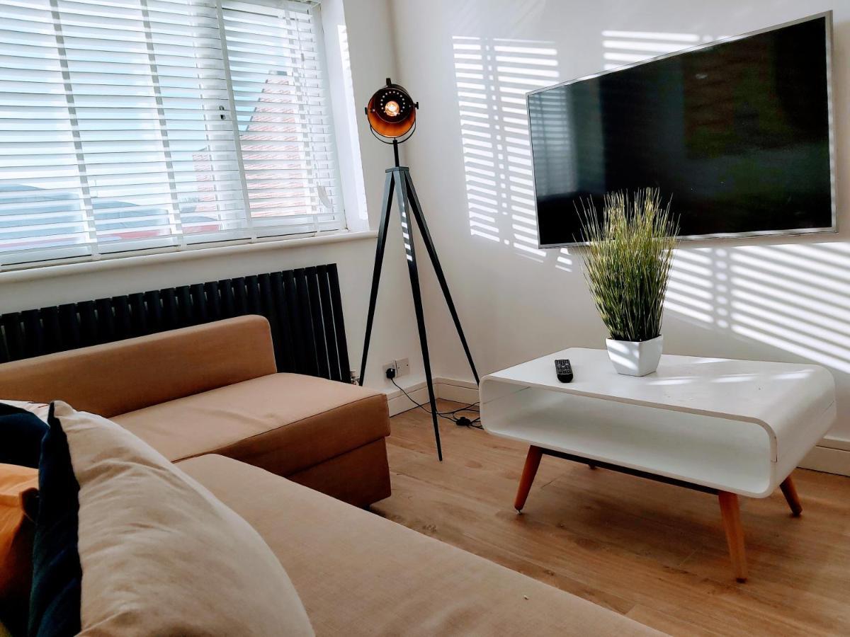 Cosy 1 Bed Flat That Sleeps 4 ウォリック エクステリア 写真